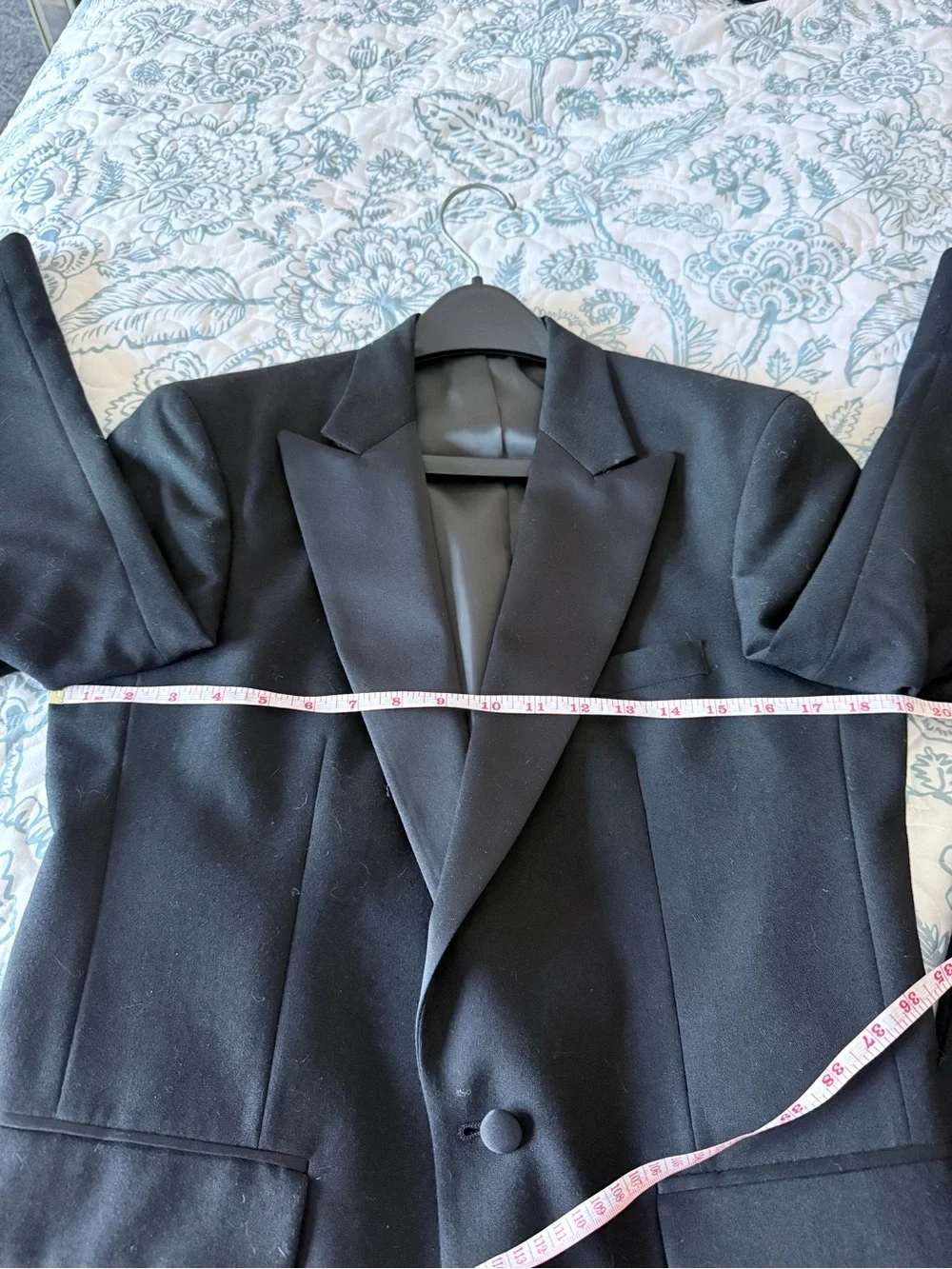 Men's Black Tuxedo Suit - Jacket, Pants, Cummerbund Satin Lapels - Wool SZ 38”